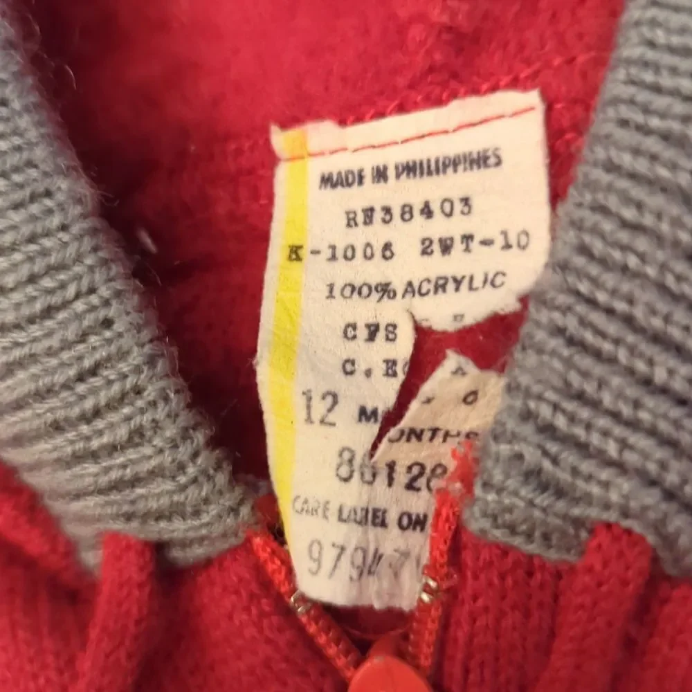 Vintage red and gray embroidered hockey knit‎ hooded sweater size 12 months